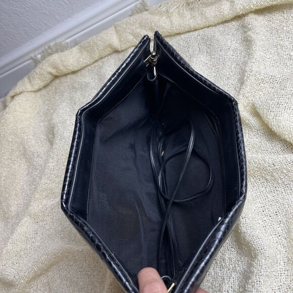 Vintage Snake Skin Black Clutch Strapped Bag Folded String Black intrecciato - Picture 6 of 6